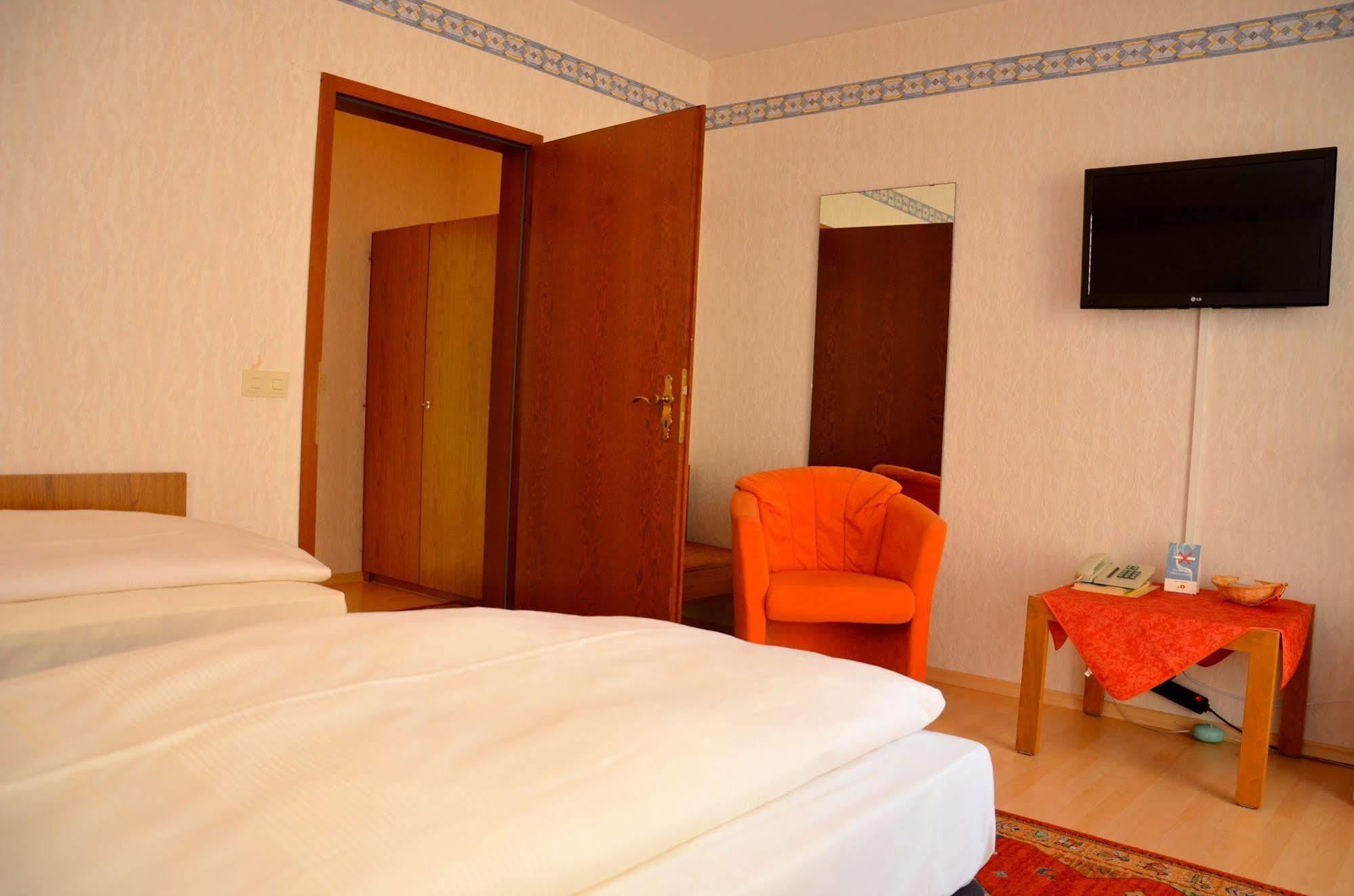 Akzent Hotel Meerfraeulein Wemding Exteriér fotografie